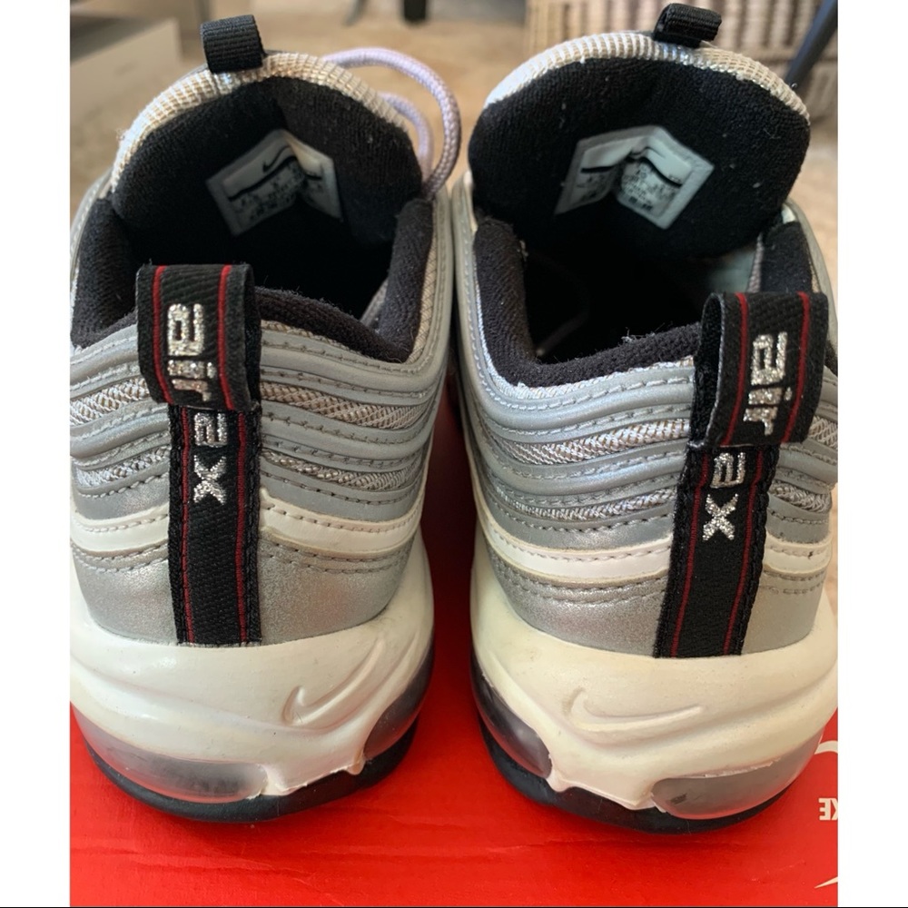 Nike Air Max 97 OG Qs ‘Silver Bullet’ - Picture 5 of 7
